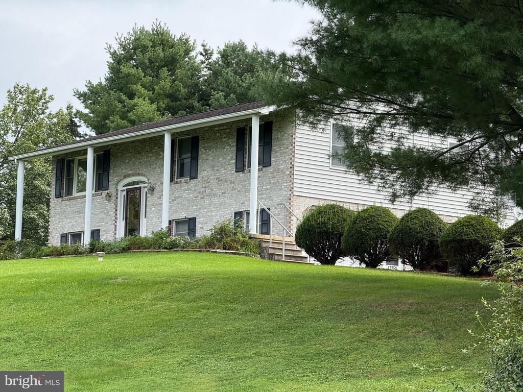 13250 SCOTT ROAD, WAYNESBORO, PA 17268