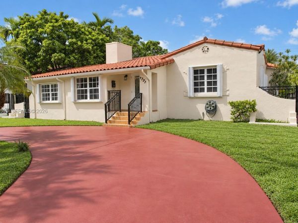 1771 SW 21st St, Miami, FL 33145