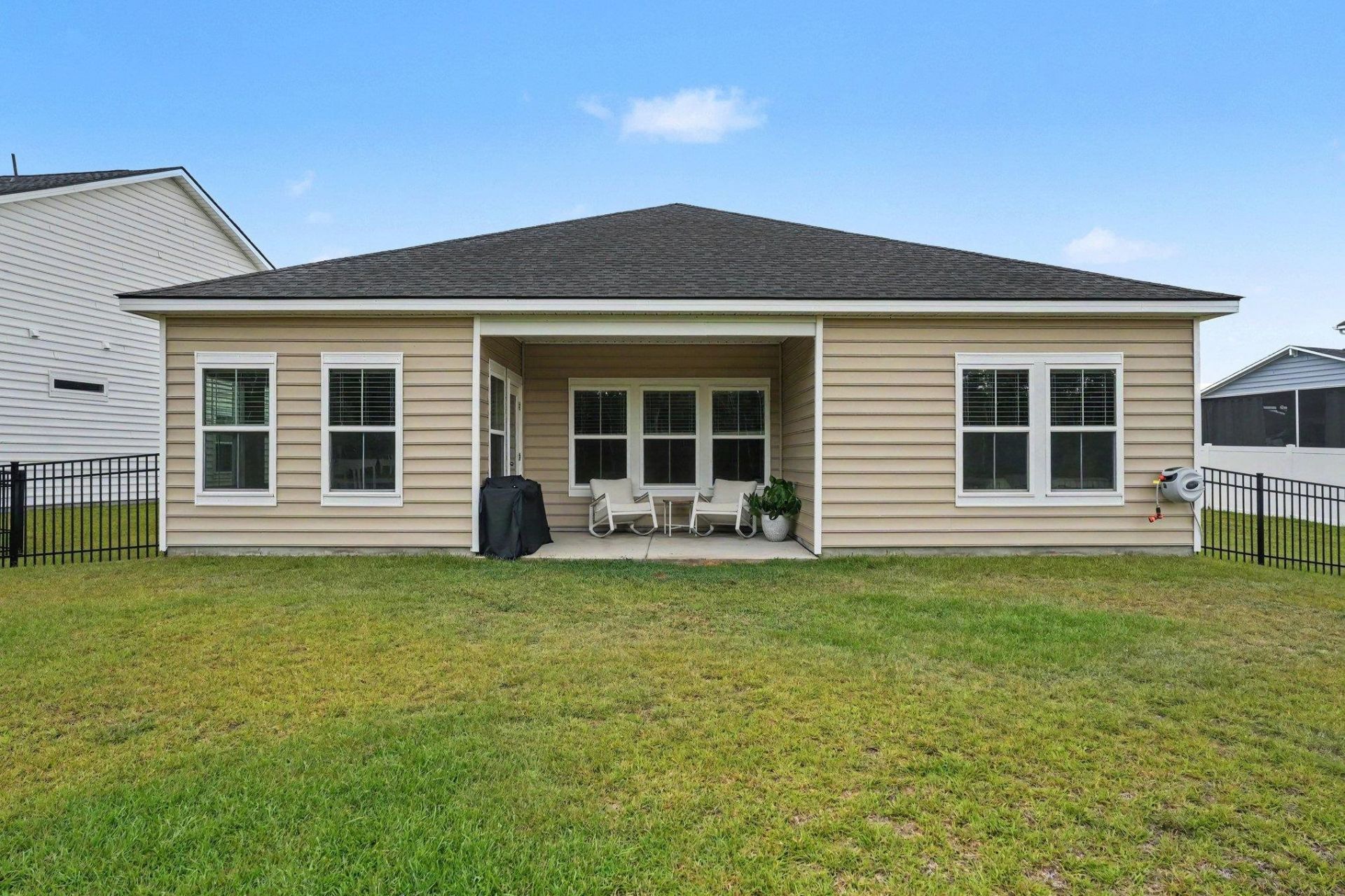 2040 Lone Cypress Dr Photo 29