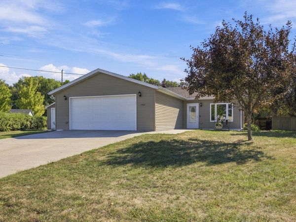 1706 12th Street N, Wahpeton, ND 58075