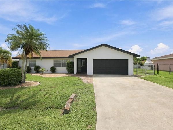 7402 Sea Island RD, FORT MYERS, FL 33967