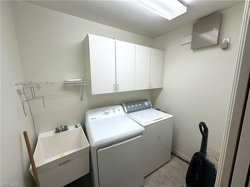 2409 Del Ray Pl, Lehigh Acres, FL 33936 Photo