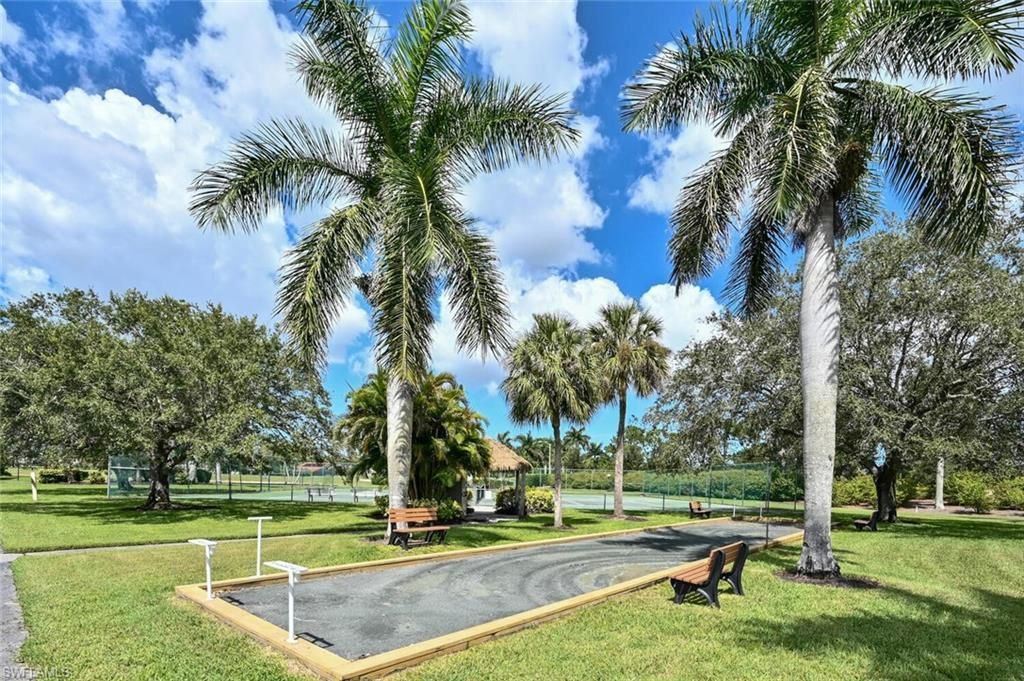 7220 Coventry Ct, Unit 210, Naples, FL 34104 Photo