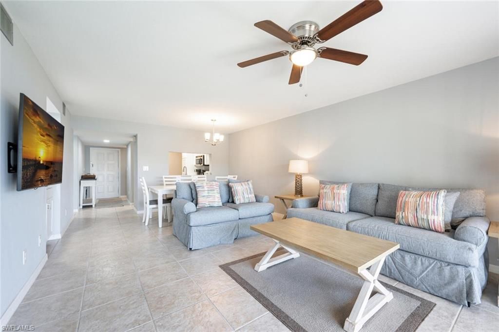 7220 Coventry Ct, Unit 210, Naples, FL 34104 Photo