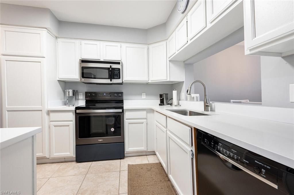 7220 Coventry Ct, Unit 210, Naples, FL 34104 Photo