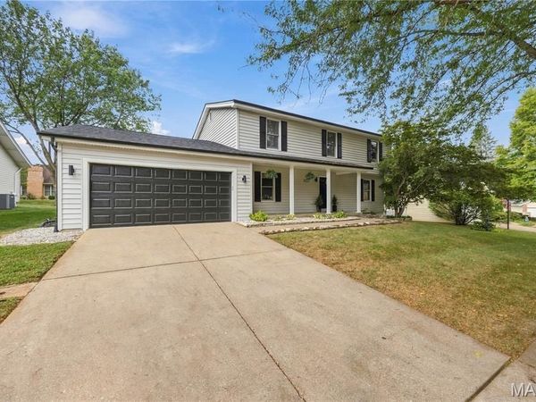 2952 N Kristopher Bend Court, St Charles, MO 63303