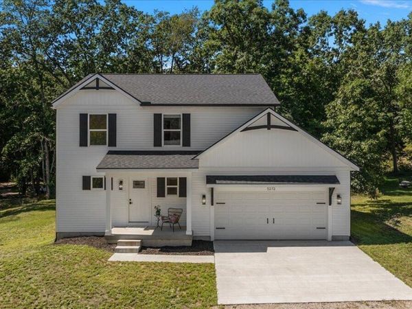 5272 Marvie Drive, Saranac, MI 48881