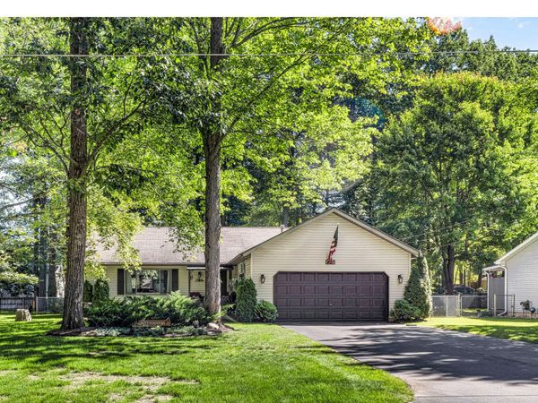 410 Chippewa Trail, Prudenville, MI 48651