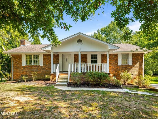 1320 Hopewell Rd, Knoxville, TN 37920