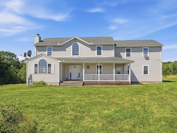 39 Gibbs Rd, Blandford, MA 01008