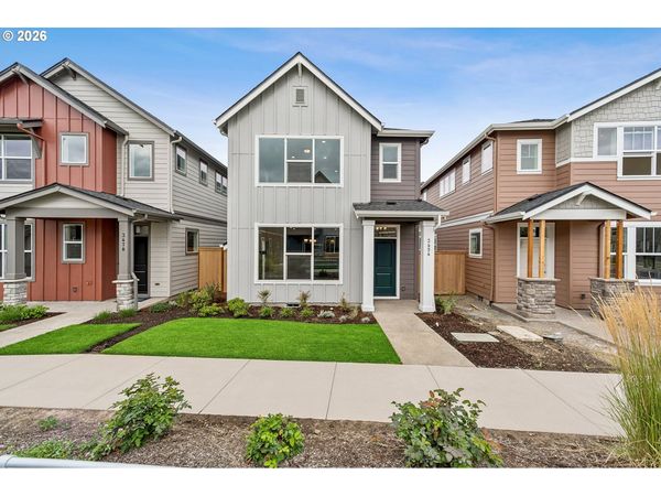 3454 SE BASIN LN, Hillsboro, OR 97123