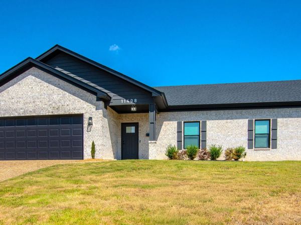 11408 E Stoney Point Court, Little Rock, AR 72211