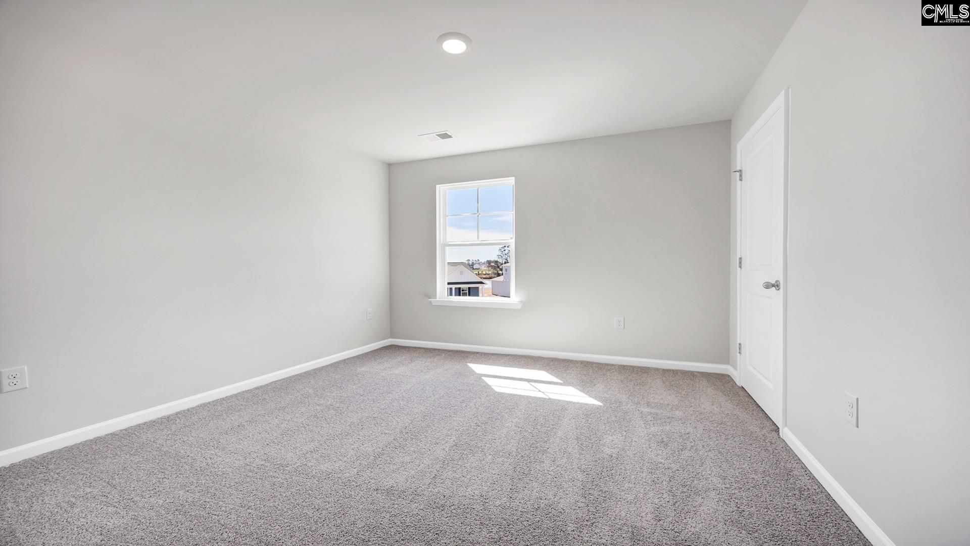 196 Horatio Lane Photo 18