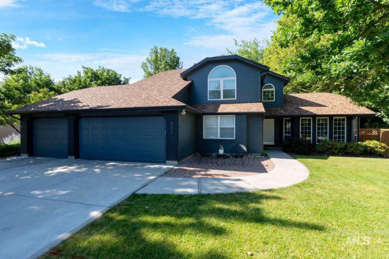 4974 N Rivervista Way, Garden City, ID 83714 Main Photo