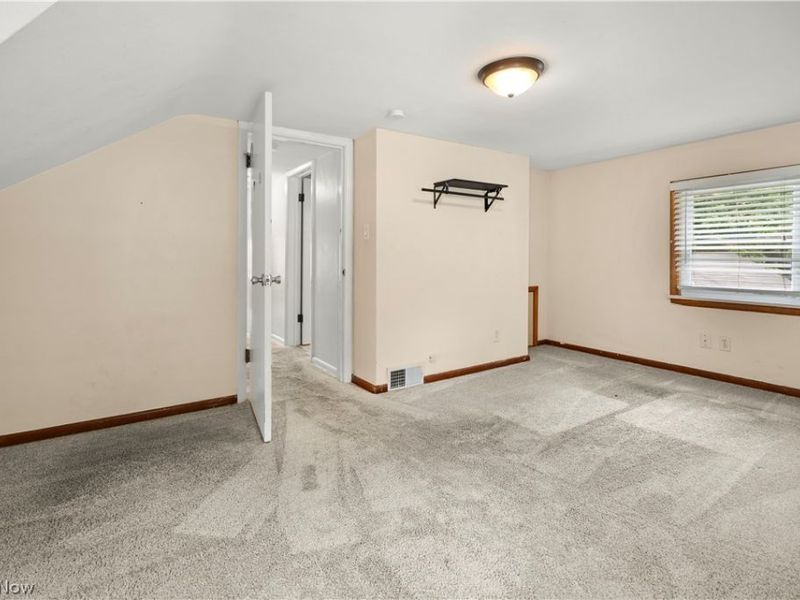 154 E Main Street, Amherst, OH 44001 Photo 20