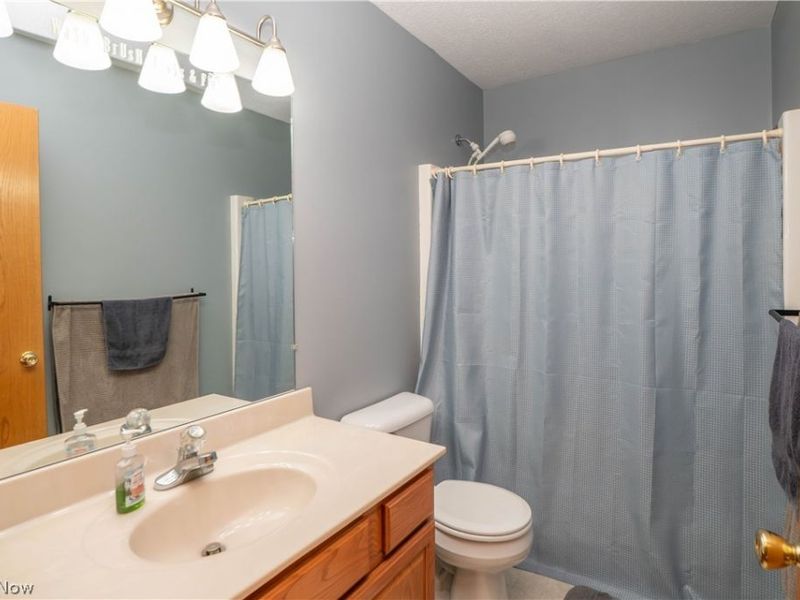 2307 Kenyon Street, Louisville, OH 44641 Photo 36