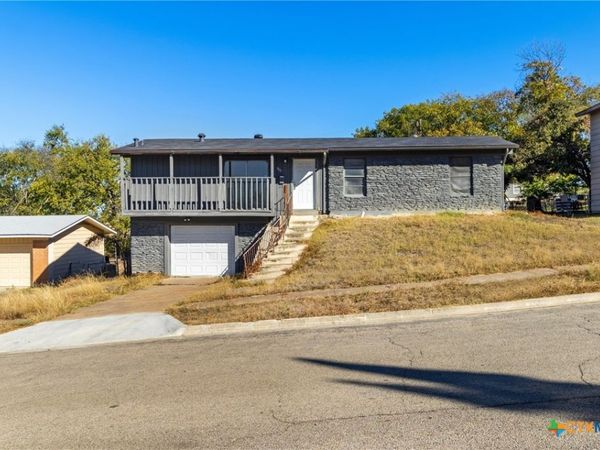 803 W Bryce Avenue , Killeen, TX 76541