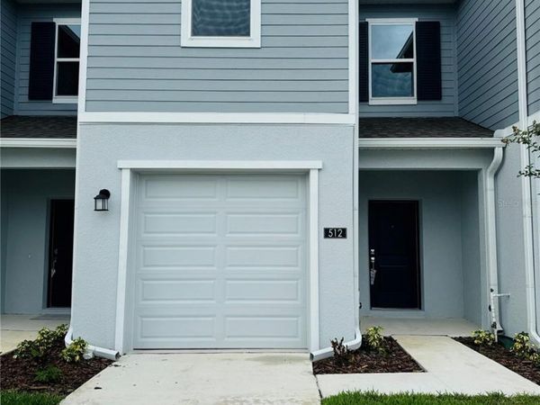512 HART LANE , DUNDEE, FL 33838