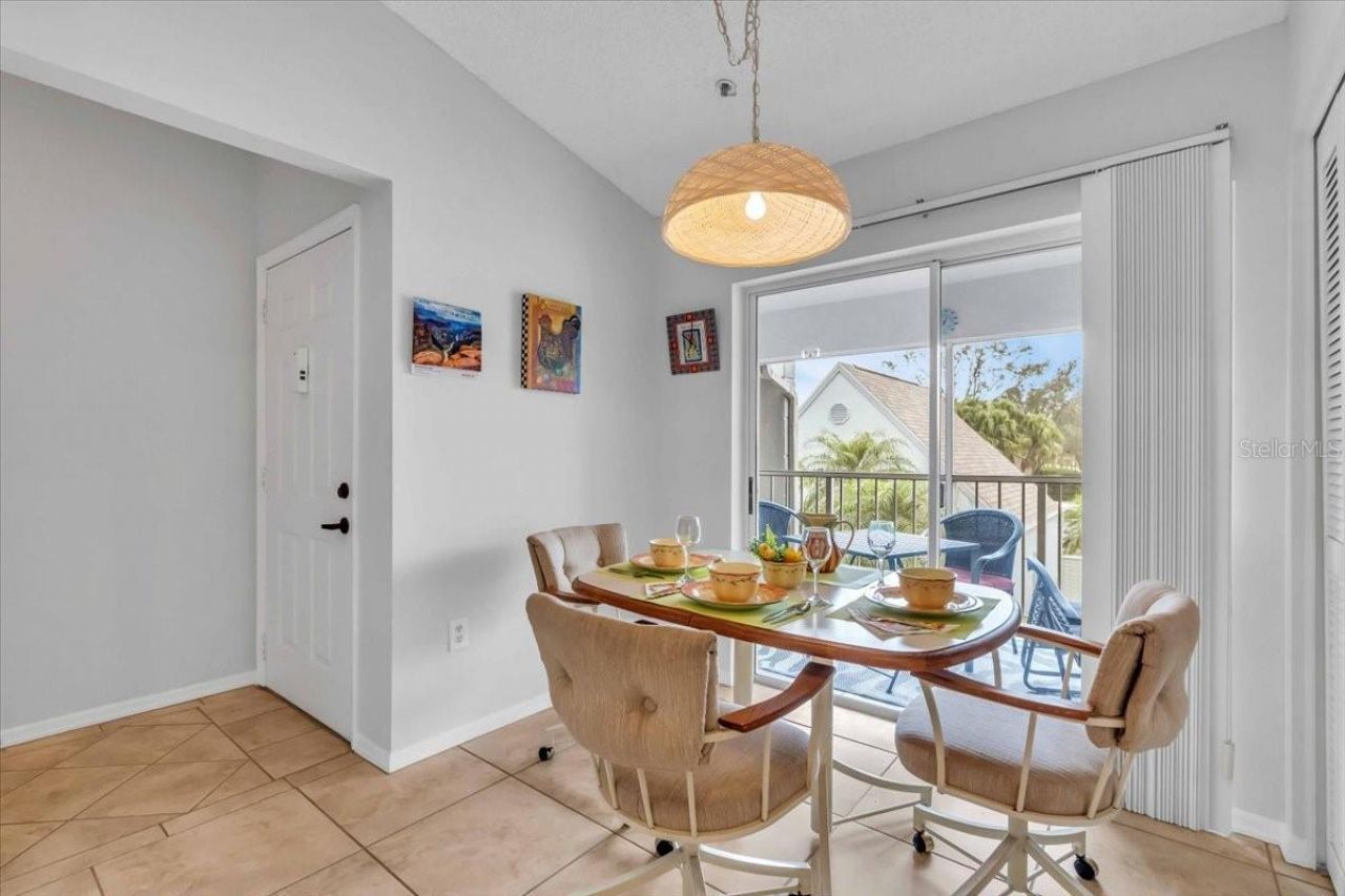 6807 Stone River Road, Unit 204, Bradenton, FL 34203 Photo