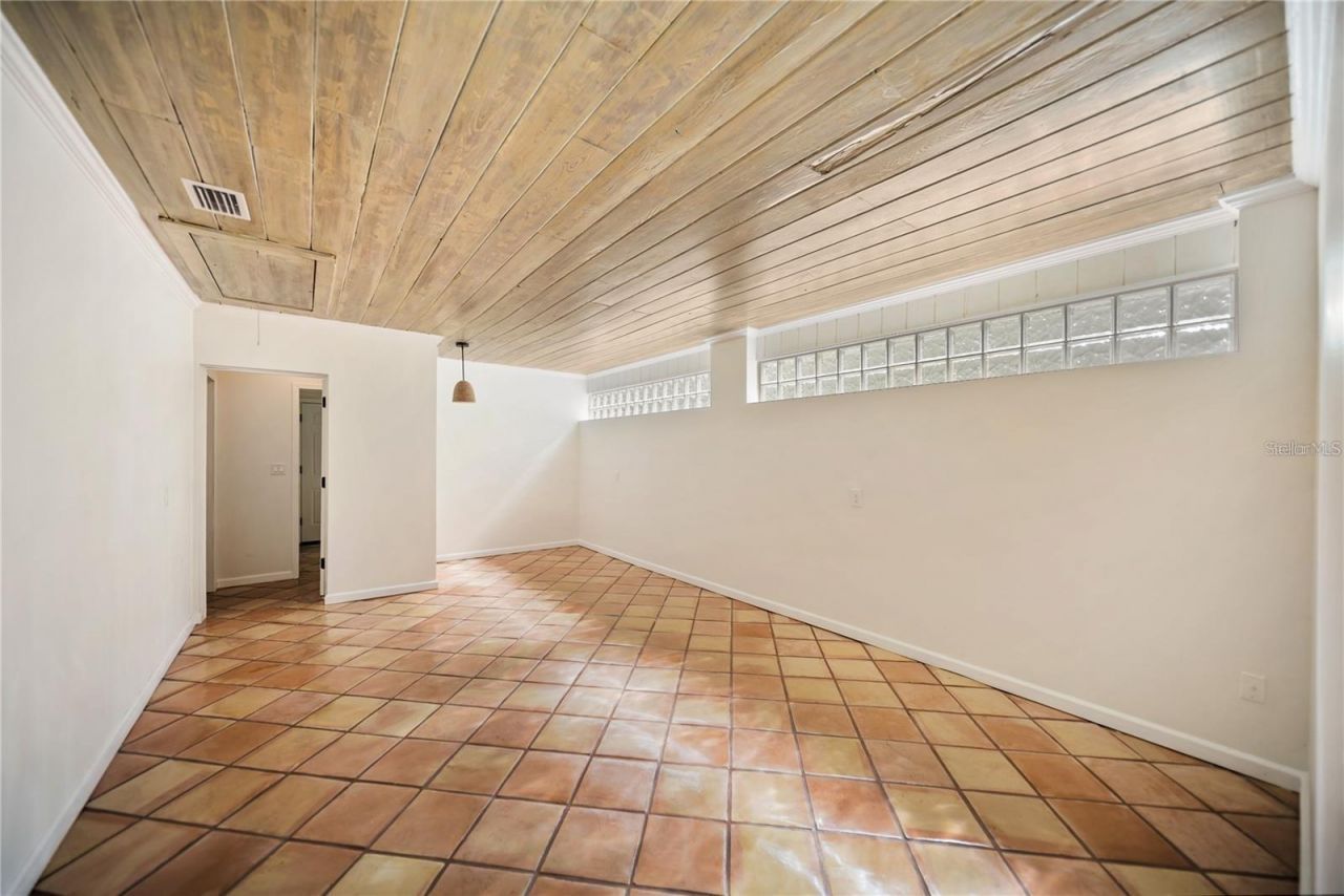 1881 Orchid Street, Sarasota, FL 34239 Photo