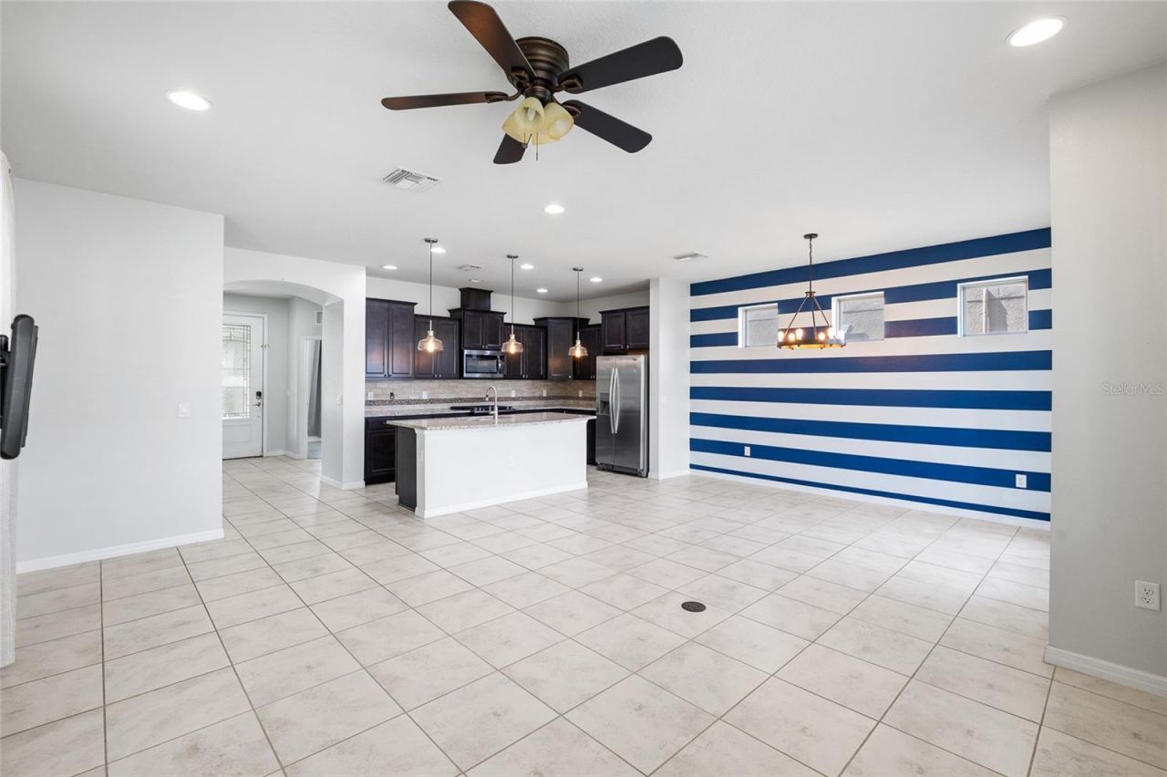 5817 Caldera Ridge Drive , Lithia, FL 33547 Photo