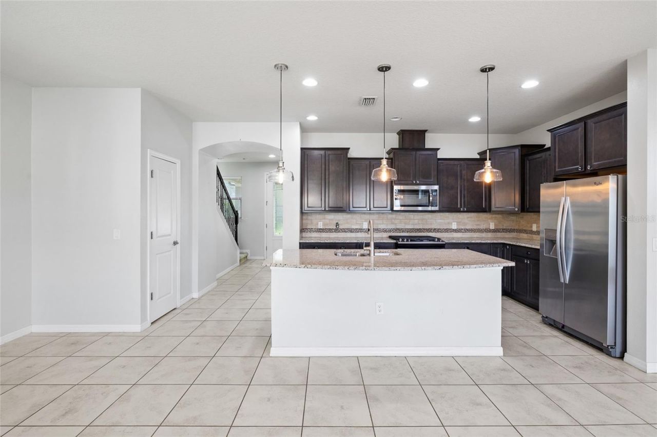 5817 Caldera Ridge Drive , Lithia, FL 33547 Photo