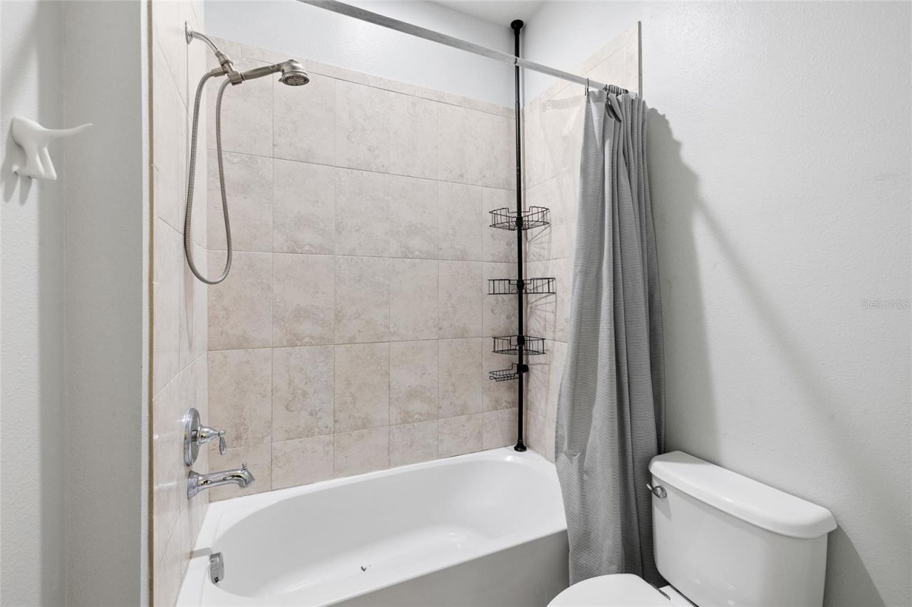 5817 Caldera Ridge Drive , Lithia, FL 33547 Photo