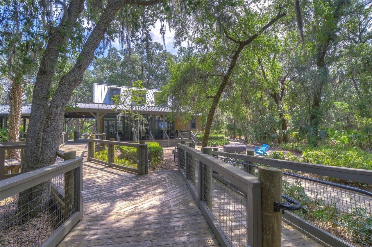 5817 Caldera Ridge Drive , Lithia, FL 33547 Photo