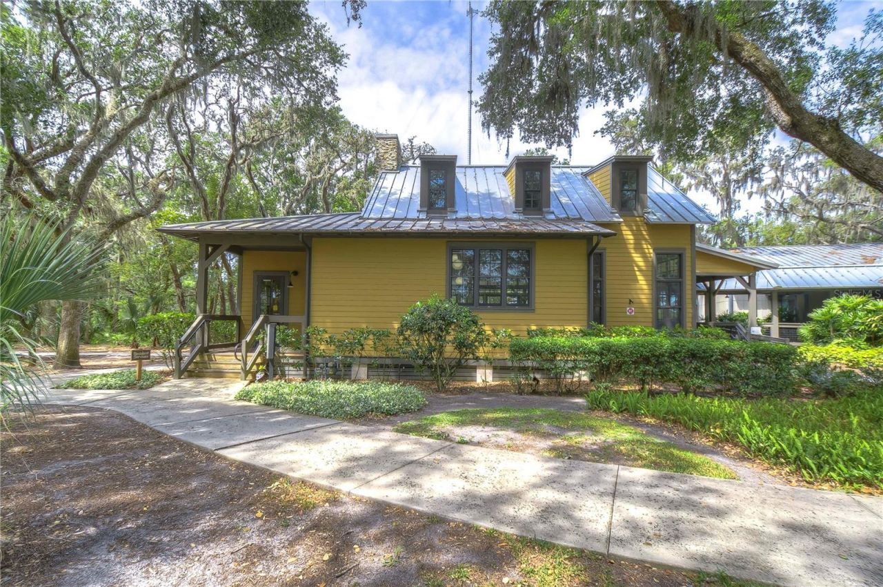 5817 Caldera Ridge Drive , Lithia, FL 33547 Photo