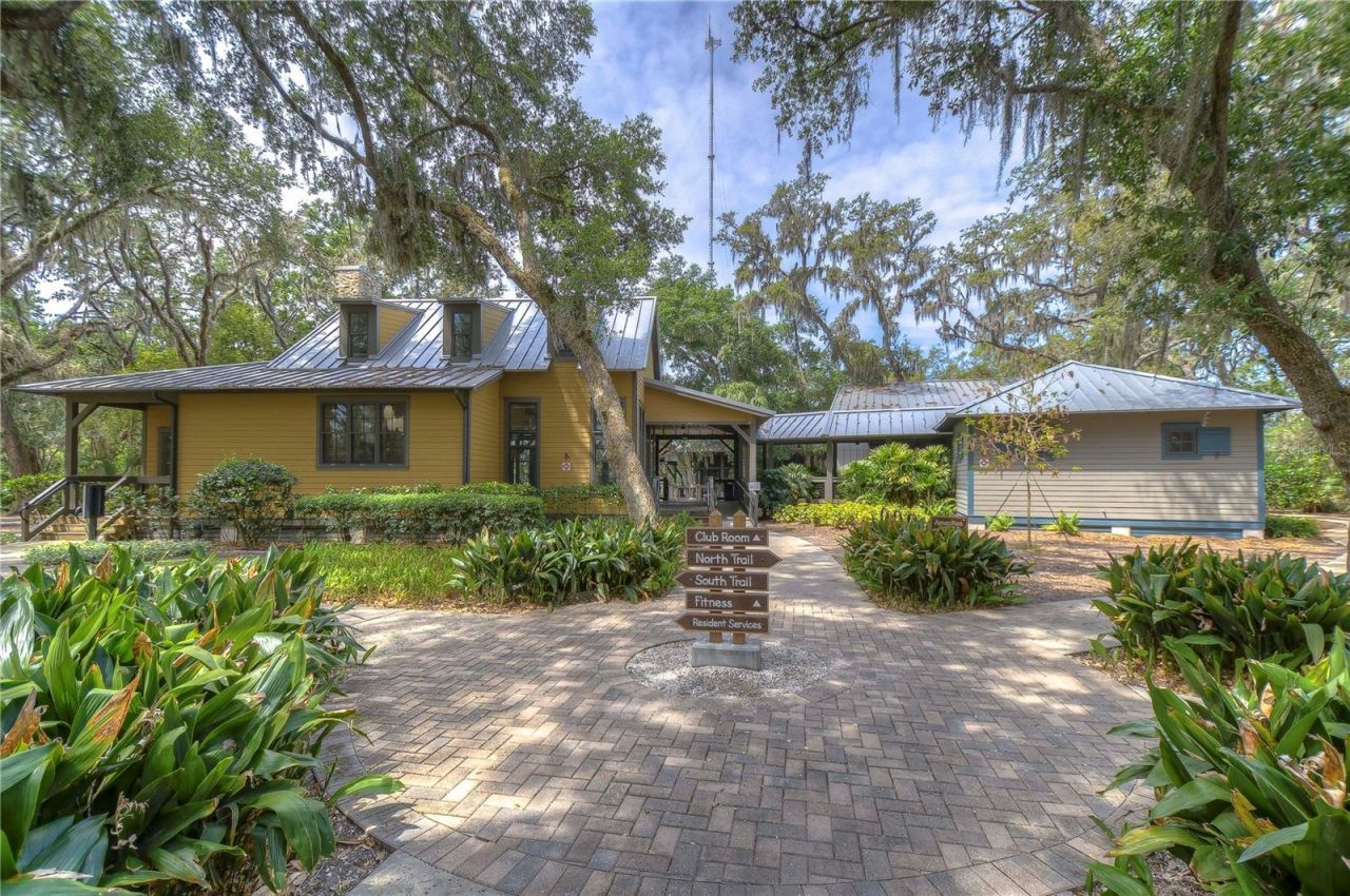 5817 Caldera Ridge Drive , Lithia, FL 33547 Photo