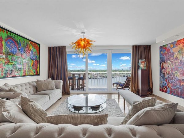 511 Bayshore Dr, Unit 1009, Fort Lauderdale, FL 33304