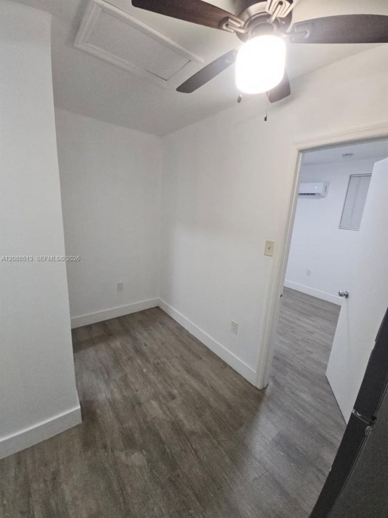 784 NW 100th St, Unit C, Miami, FL 33150 Photo