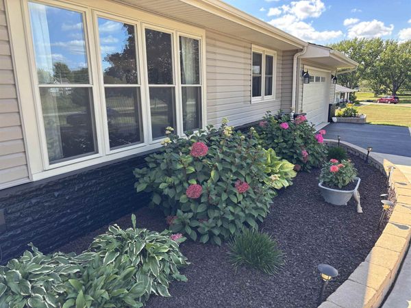 7853 E Wildwood Road, STILLMAN VALLEY, IL 61084