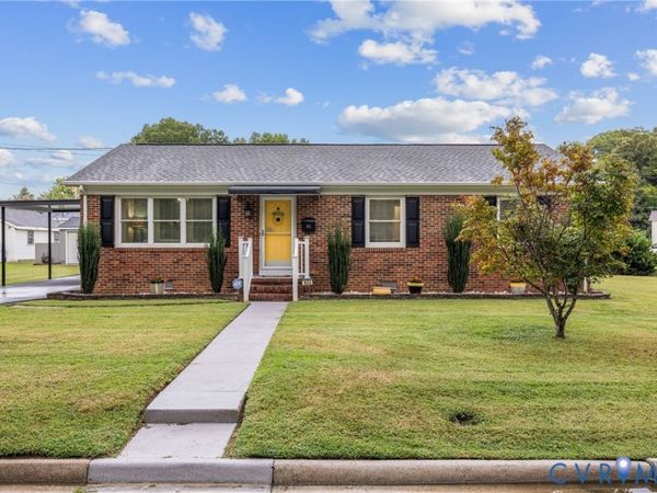 822 Old Town Drive, Colonial Heights, VA 23834