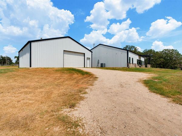 16905 Fm 112, Thrall, TX 76578