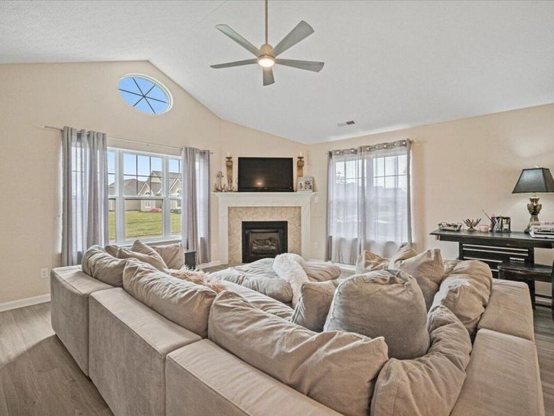 106 Narragansett Drive, Buckeye Lake, OH 43008 Photo 11