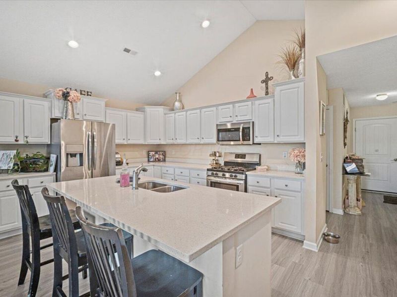 106 Narragansett Drive, Buckeye Lake, OH 43008 Photo 22