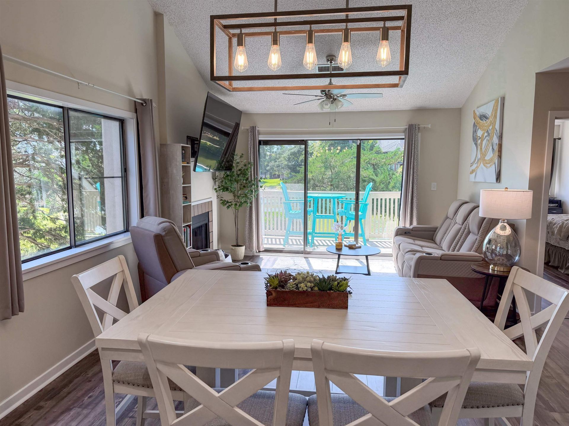 141 Hartland Dr. Photo 15