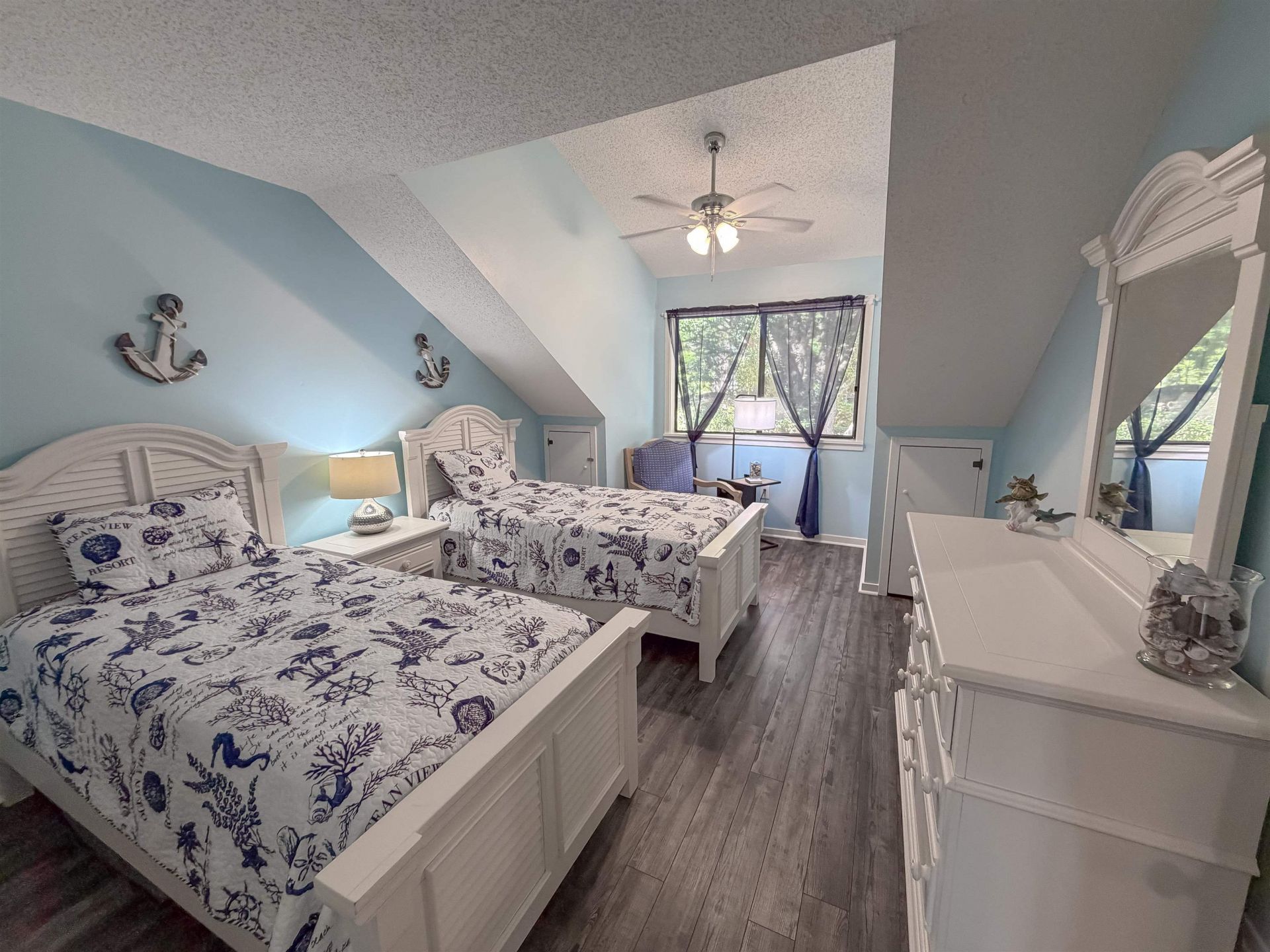 141 Hartland Dr. Photo 26