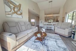 141 Hartland Dr. photo 4