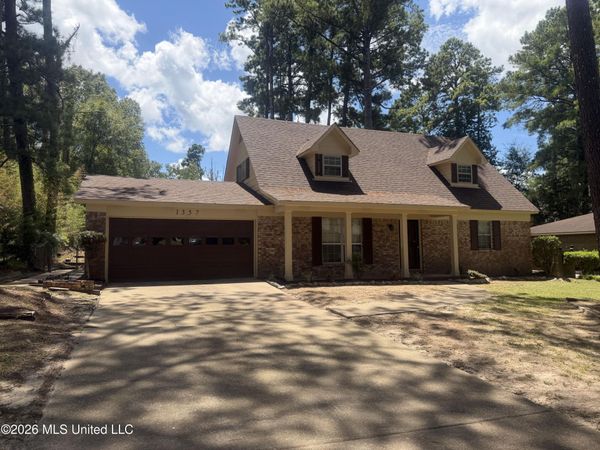 1357 Canterbury Lane, Jackson, MS 39212
