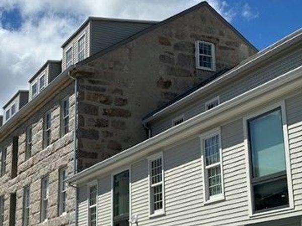 19 Commercial Street, Unit 201a, New Bedford, MA 02740