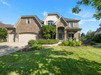 402 Deerfield Drive, Oswego, IL 60543 primary photo