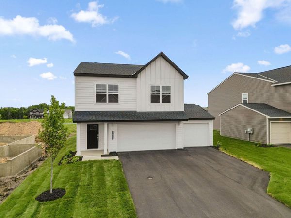 1055 Adamstown Drive, Rosemount, MN 55068