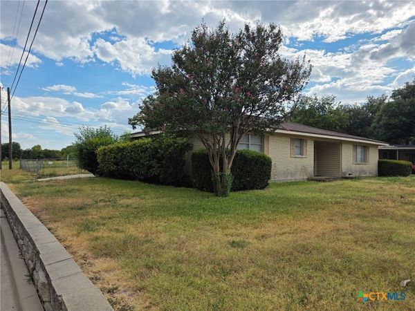 140 Darden Drive, Waco, TX 76706