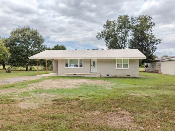 111 Walton, Black Oak, AR 72414