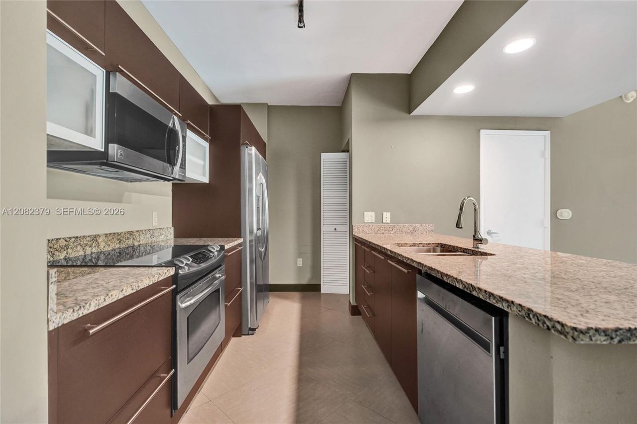 951 Brickell Ave, Unit 1106, Miami, FL 33131 Photo