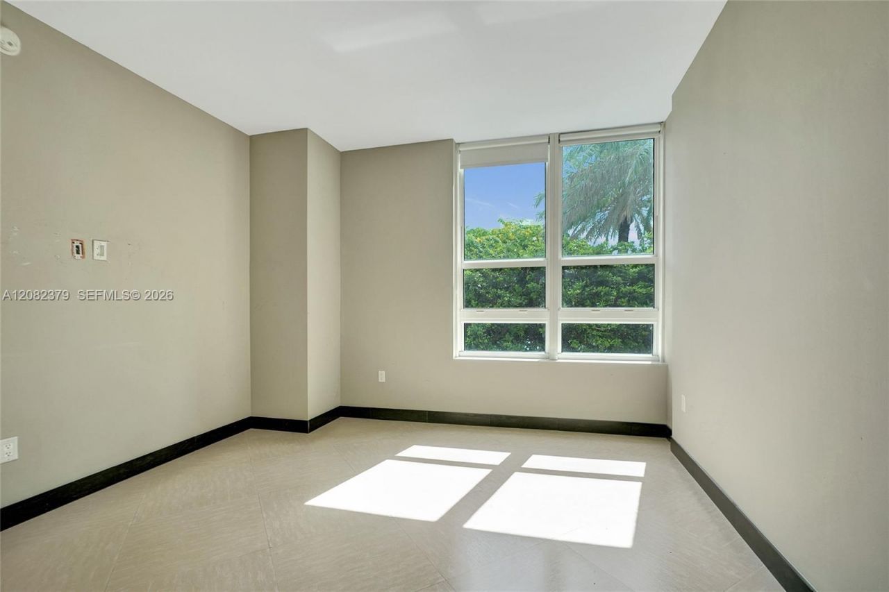 951 Brickell Ave, Unit 1106, Miami, FL 33131 Photo