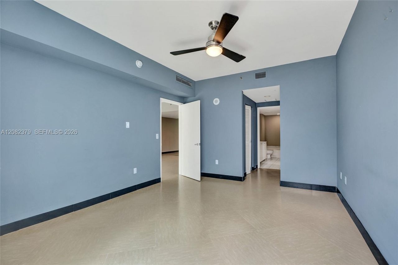 951 Brickell Ave, Unit 1106, Miami, FL 33131 Photo