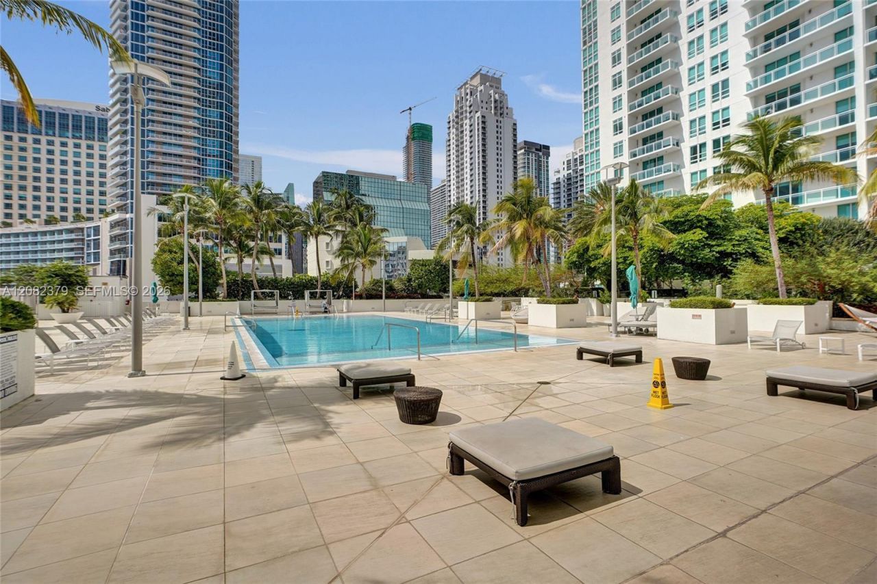 951 Brickell Ave, Unit 1106, Miami, FL 33131 Photo